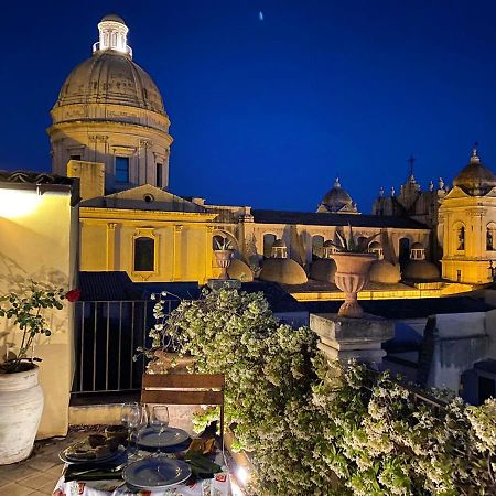 Casa Modica - Luxury Rooms Noto Zewnętrze zdjęcie
