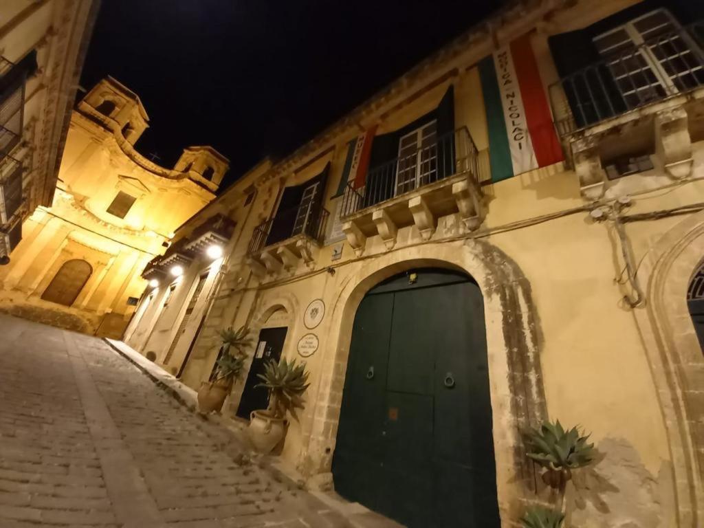 Casa Modica - Luxury Rooms Noto Zewnętrze zdjęcie